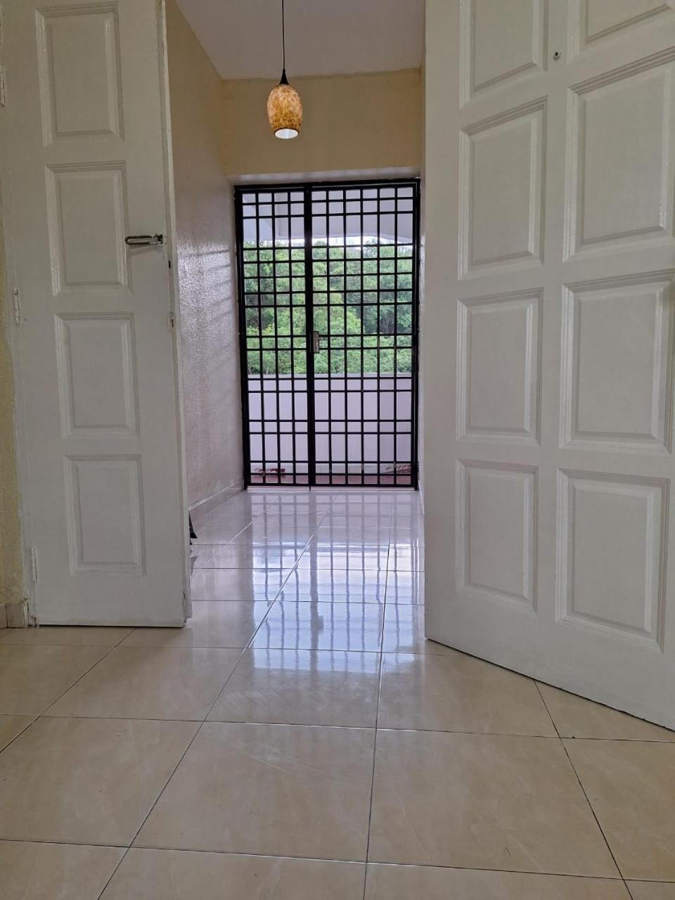 Seaput Srisayang Apartment บาตูเฟอริงกี ภายนอก รูปภาพ